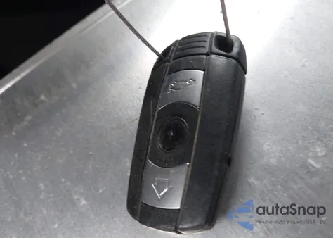 2006 BMW 325I z USA, uszkodzony, nr VIN WBAVB17576NK39044